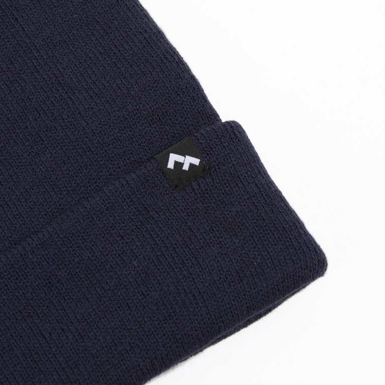 Fine-knit beanie "Bark Star"
